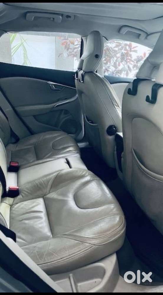 Volvo V40 Cross Country D3 Inscription, 2013, Diesel