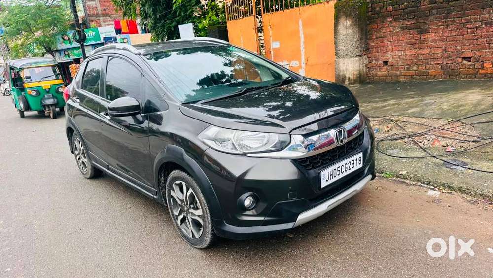 Honda Br-v Style Edition Vx, 2018, Petrol