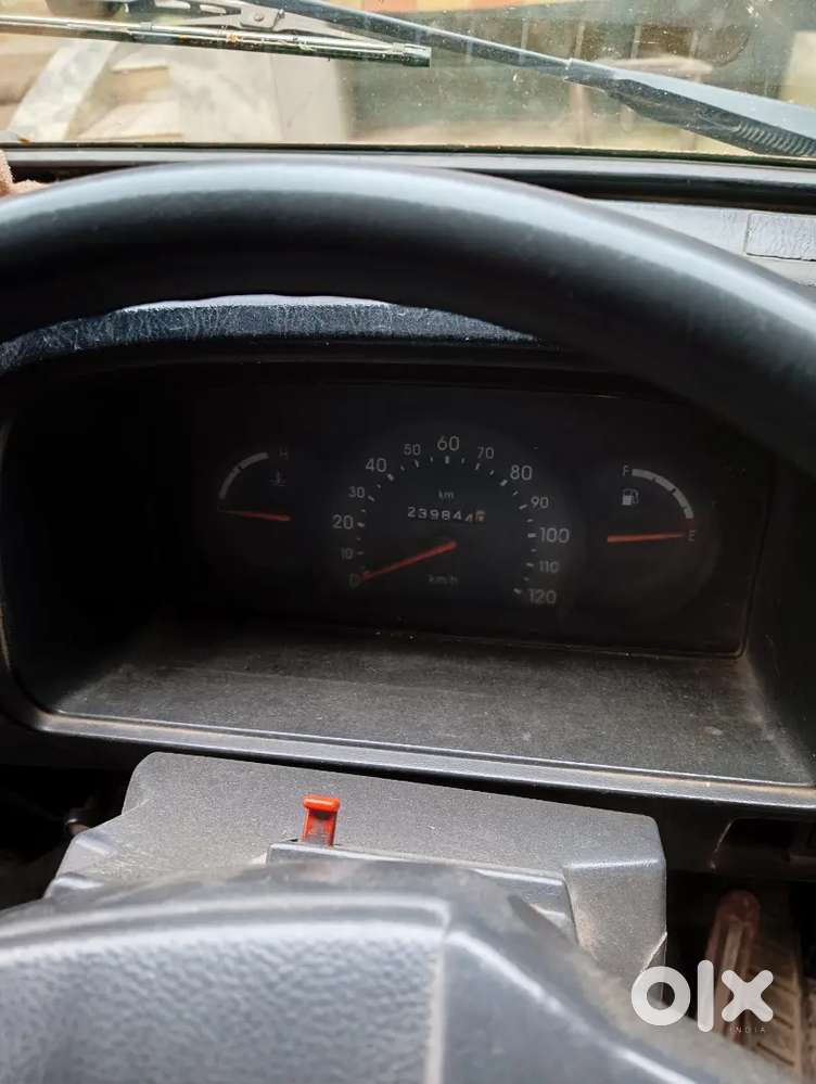 Maruti Suzuki Omni 2011