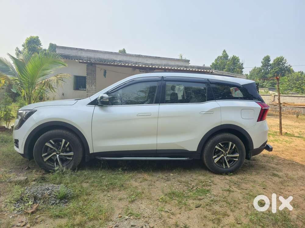 Mahindra Xuv700 Dieselsept 2023(5 Seater)