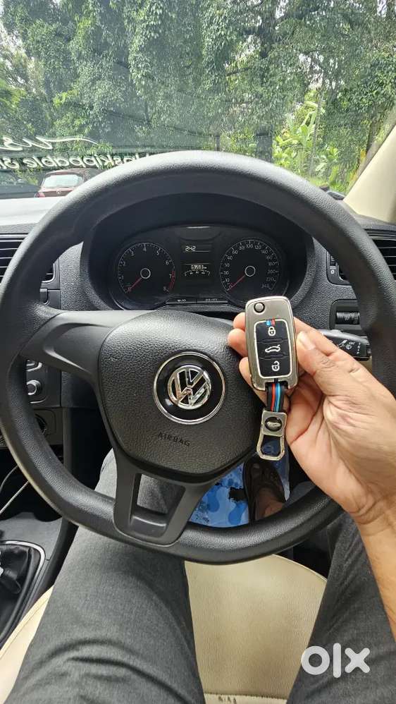 Volkswagen Ameo 2017 Petrol 65000 Km Driven