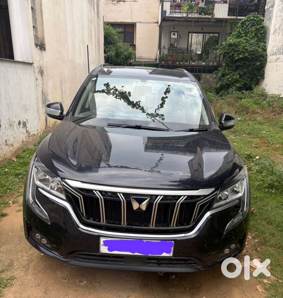 Mahindra Xuv700 Petrol 2025