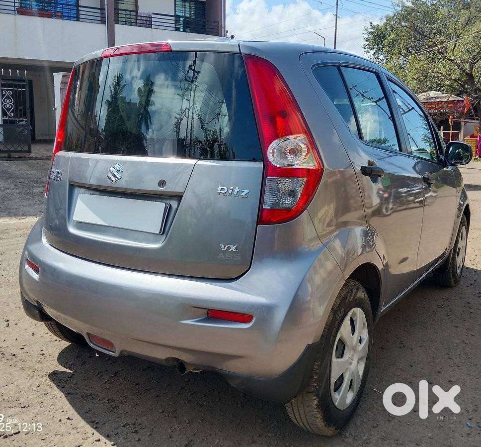 Maruti Suzuki Ritz Vxi, 2010, Petrol