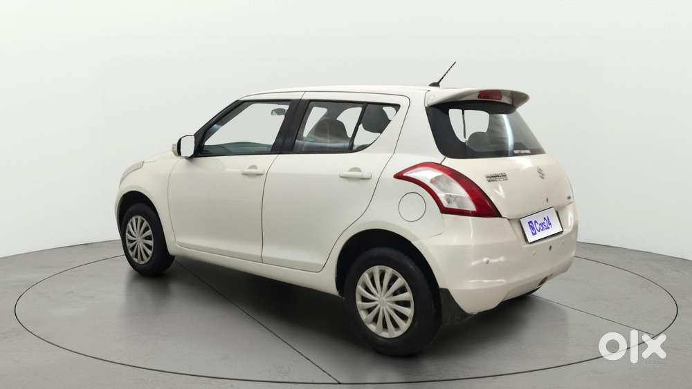 Maruti Suzuki Swift Vxi, 2015, Petrol