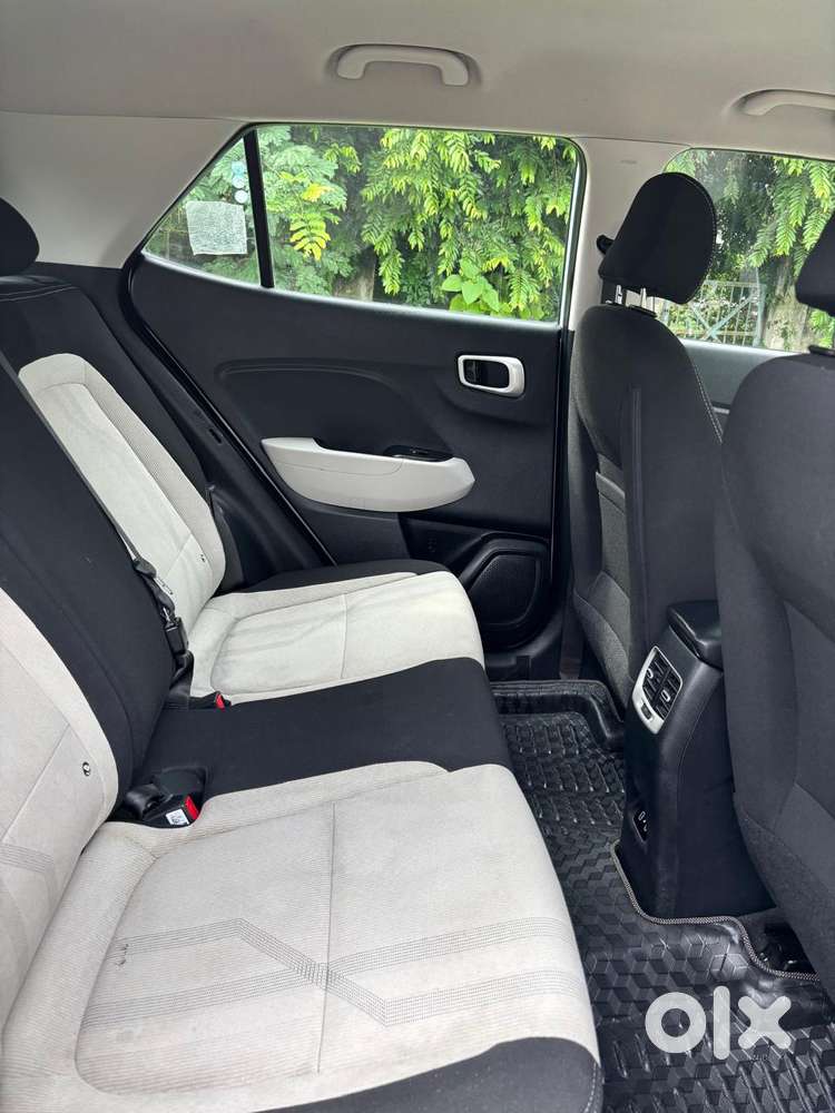 Hyundai Venue S 1.2 Petrol, 2024, Petrol