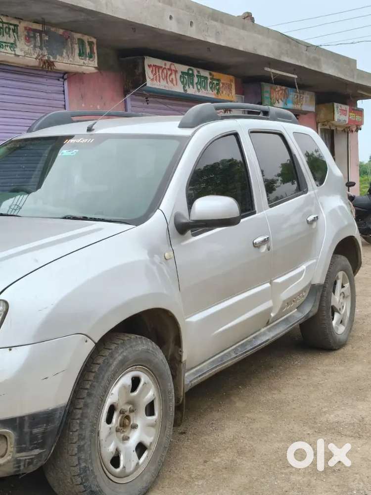 Renault Duster Diesel 2013. Laddies Doctor Used. Well Maintained,