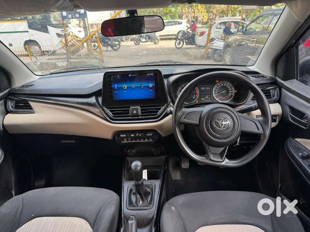 Toyota Glanza, 2023, Petrol