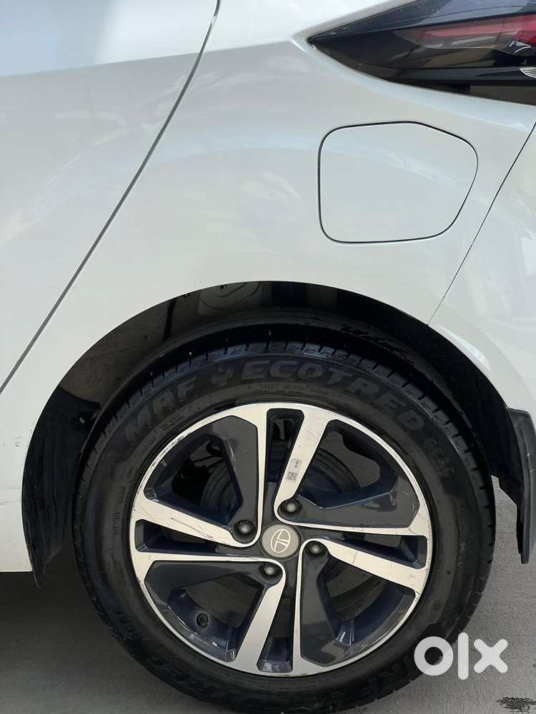 Tata Altroz 2024 Petrol 20000 Km Driven