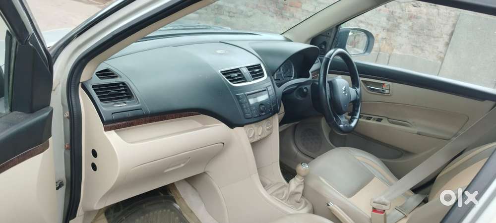 Maruti Suzuki Dzire 1.2 Vxi, 2012, Petrol