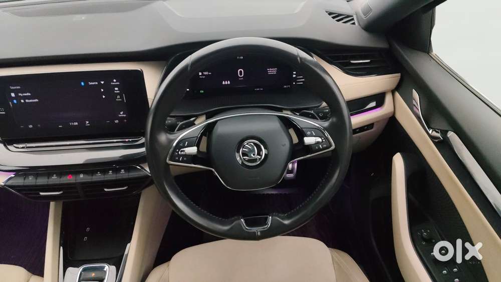 Skoda Octavia 2.0 L K Tsi At, 2023, Petrol