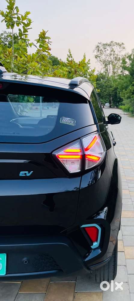 Tata Nexon Ev Xz Plus Dark Edition, 2022, Electric