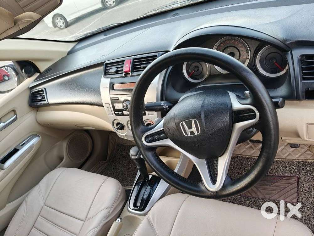 Honda City 2011-2013 V At Exclusive, 2010, Petrol