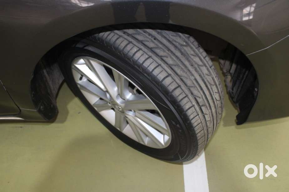 Toyota Camry Hybrid, 2015, Petrol