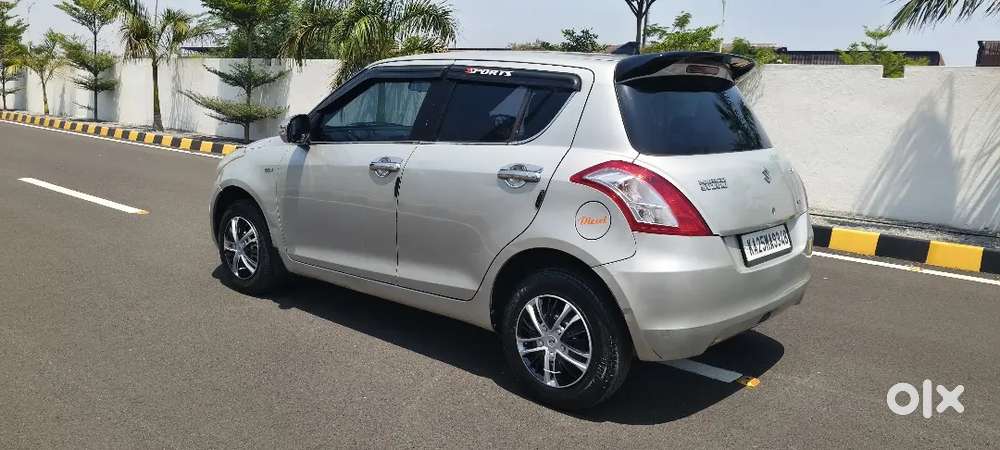 Maruti Suzuki Swift 2015 Diesel 118153 Km Driven