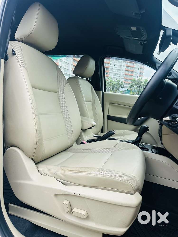 Ford Endeavour 2.2 Titanium At 4x2, 2016, Diesel