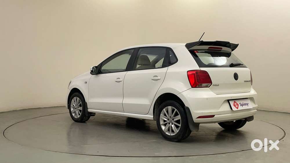 Volkswagen Polo Petrol Highline 1.2l, 2015, Petrol