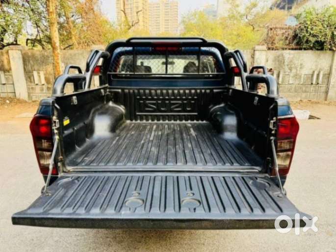 Isuzu V-cross Z 4x4 Mt, 2024, Diesel