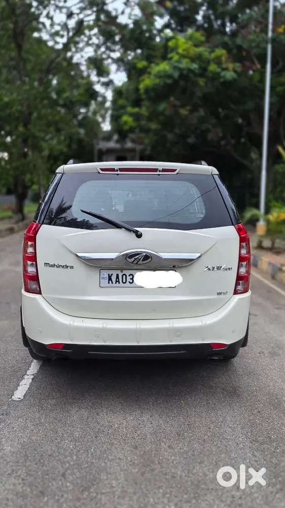 Mahindra Xuv500 2017 Diesel 64000 Km Driven