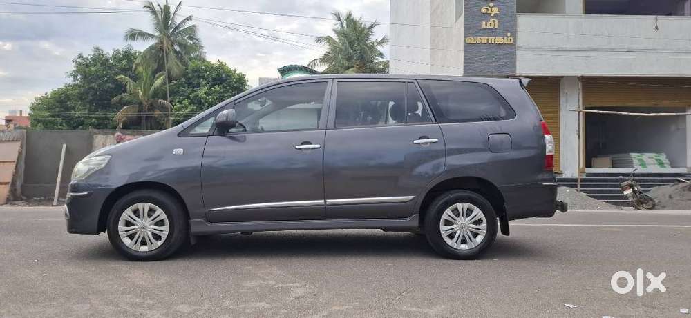 Toyota Innova 2.5 G (diesel) 7 Seater, 2016, Diesel