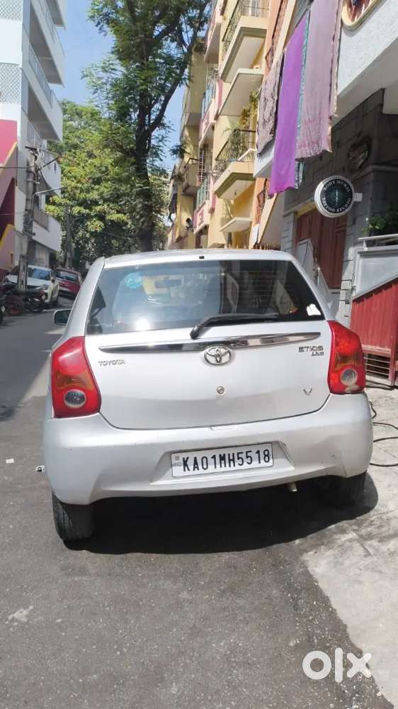 Toyota Etios Liva 2011