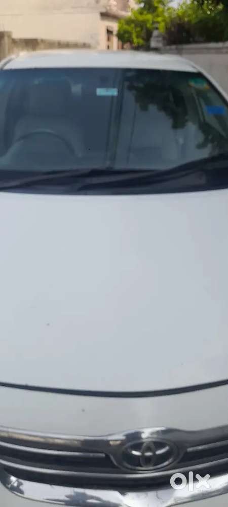Toyota Corolla H1 2010