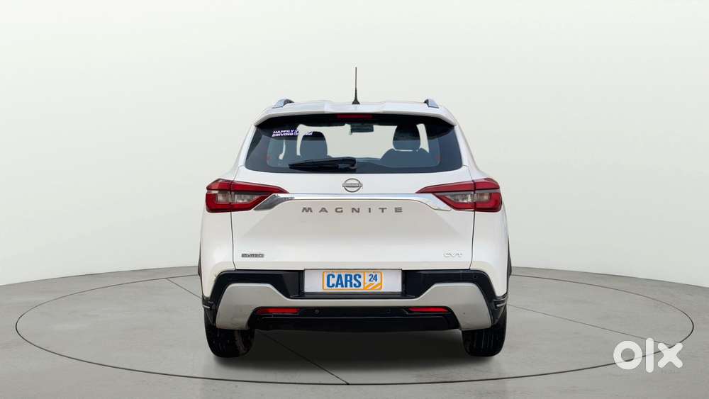 Nissan Magnite 1.0 Xv Turbo Cvt, 2022, Petrol