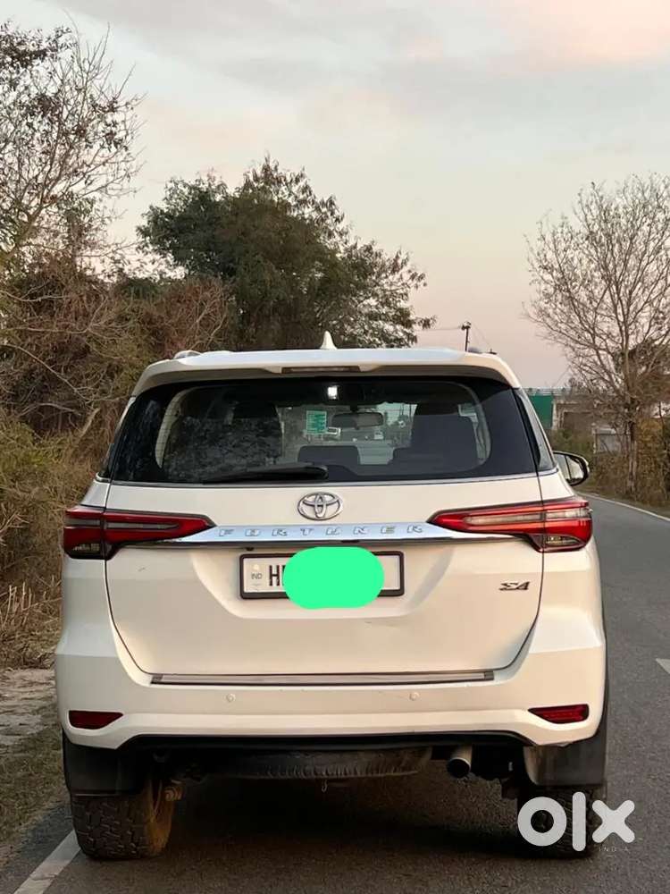 Toyota Fortuner 2017 Diesel 107000 Km Driven