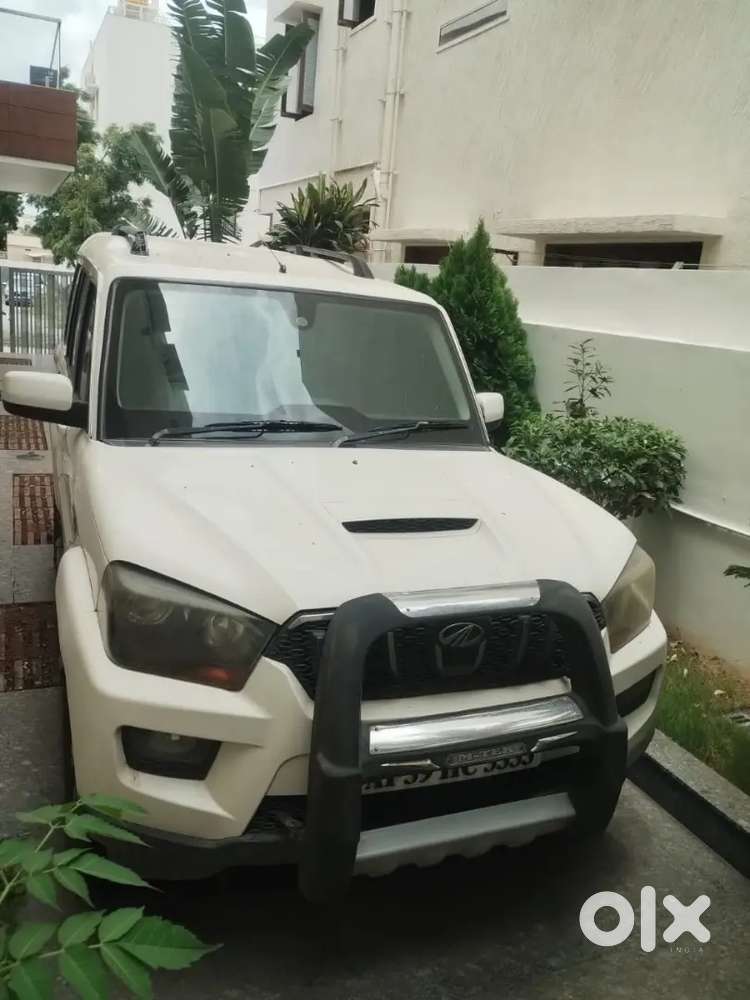 Mahindra Scorpio 2.2 2015