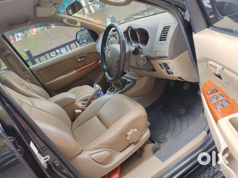 Toyota Fortuner 3.0 4x4 Manual, 2010, Diesel