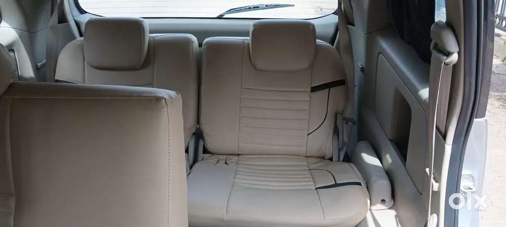 Toyota Innova 2.5 G (diesel) 8 Seater Bs Iv, 2015, Diesel