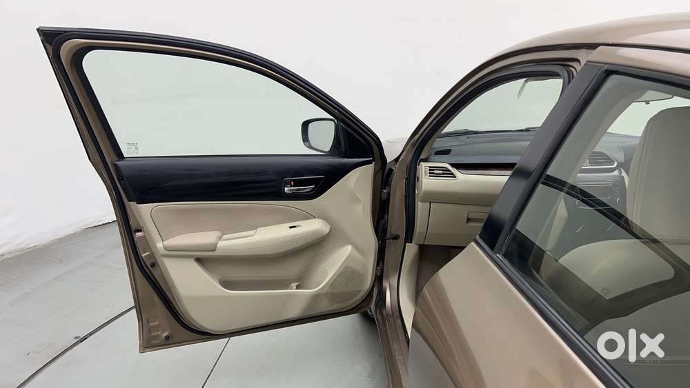 Maruti Suzuki Dzire 1.2 Vxi Amt, 2018, Petrol