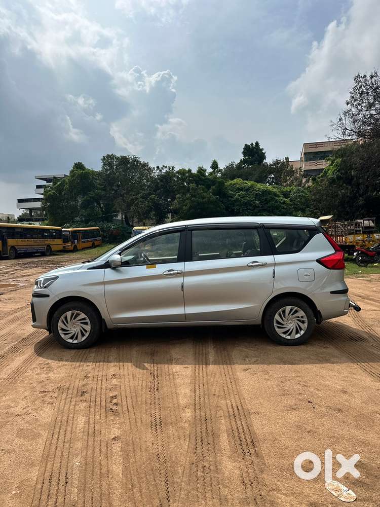 Maruti Suzuki Ertiga 2024 Petrol 68000 Km Driven