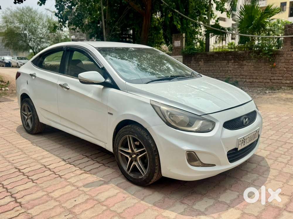 Hyundai Verna Fluidic Diesel Manual 2012