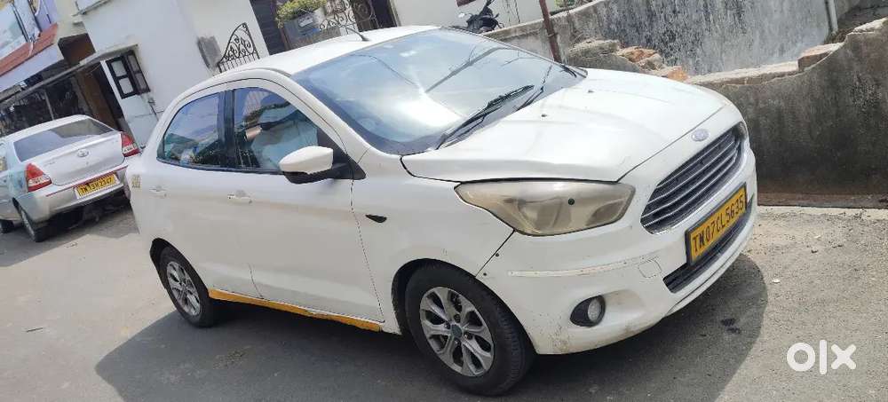 Ford Aspire Titanium Blu 2017