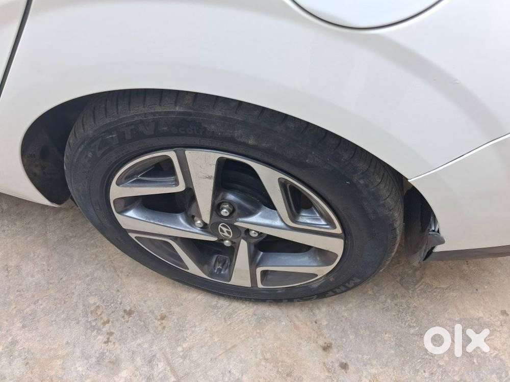 Hyundai Aura Sx 1.2 Petrol, 2022, Petrol