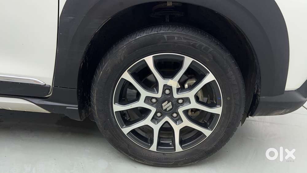 Maruti Suzuki Xl6 1.5 Zeta Mt, 2024, Petrol