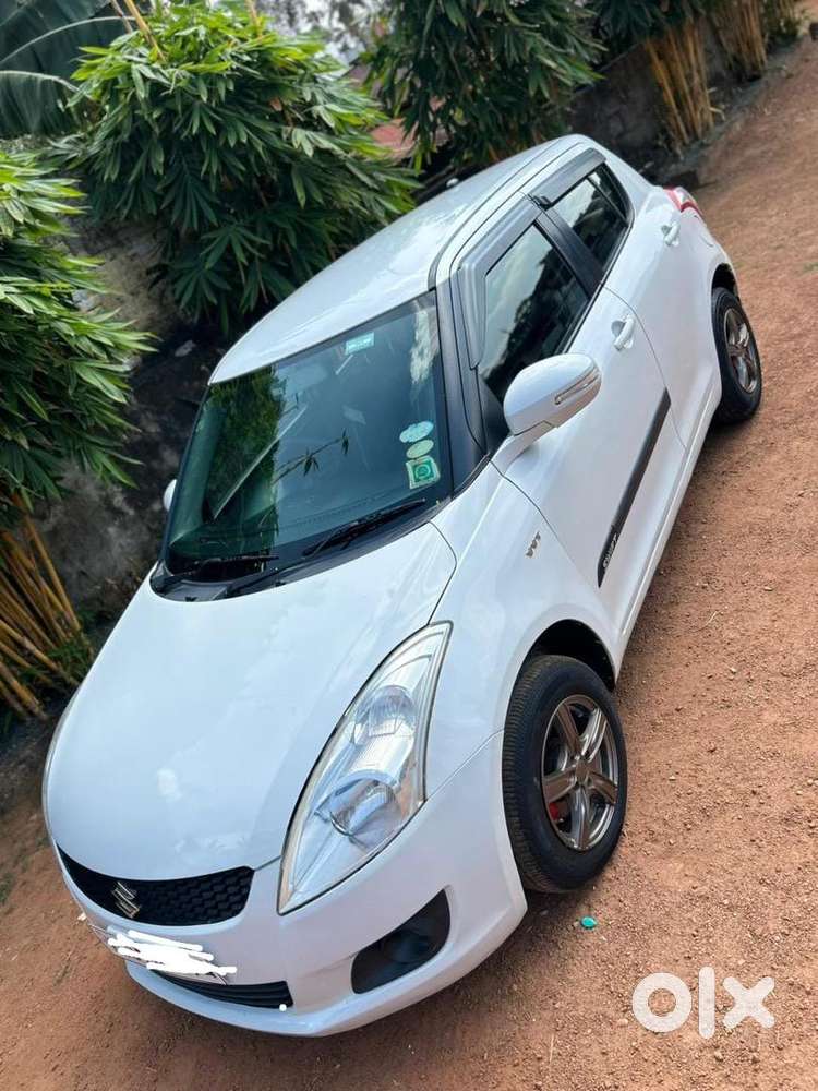 Maruti Suzuki Swift 2012 Petrol Well Maintained