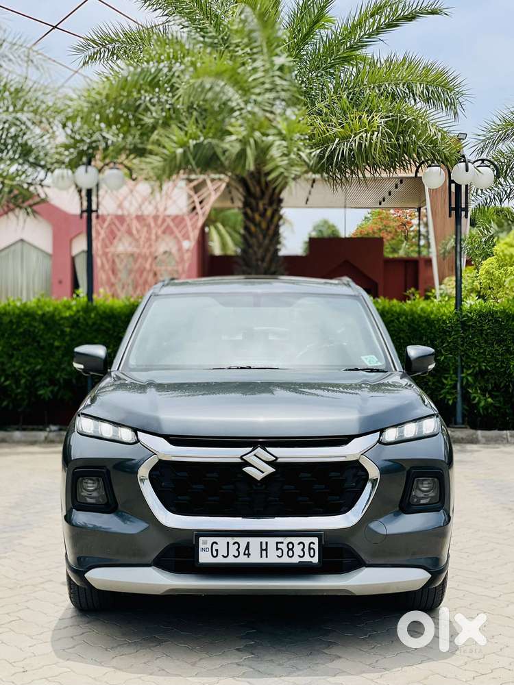 Maruti Suzuki Grand Vitara 1.5 Alpha Smart Hybrid At, 2023, Petrol