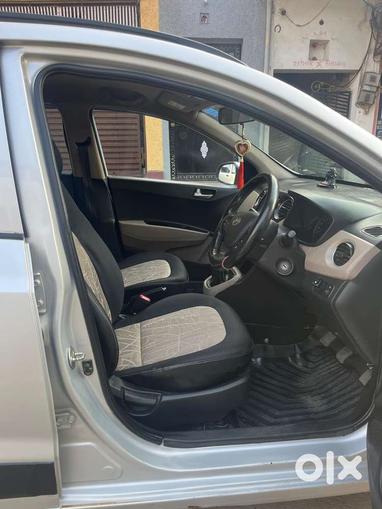 Hyundai Grand I10 1.2 Kappa Sportz Dual Tone, 2018, Cng & Hybrids