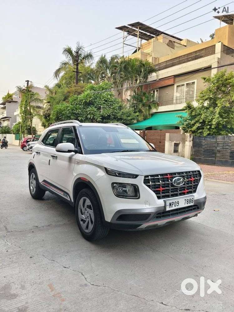 Hyundai Venue S 1.2 Petrol, 2021, Petrol