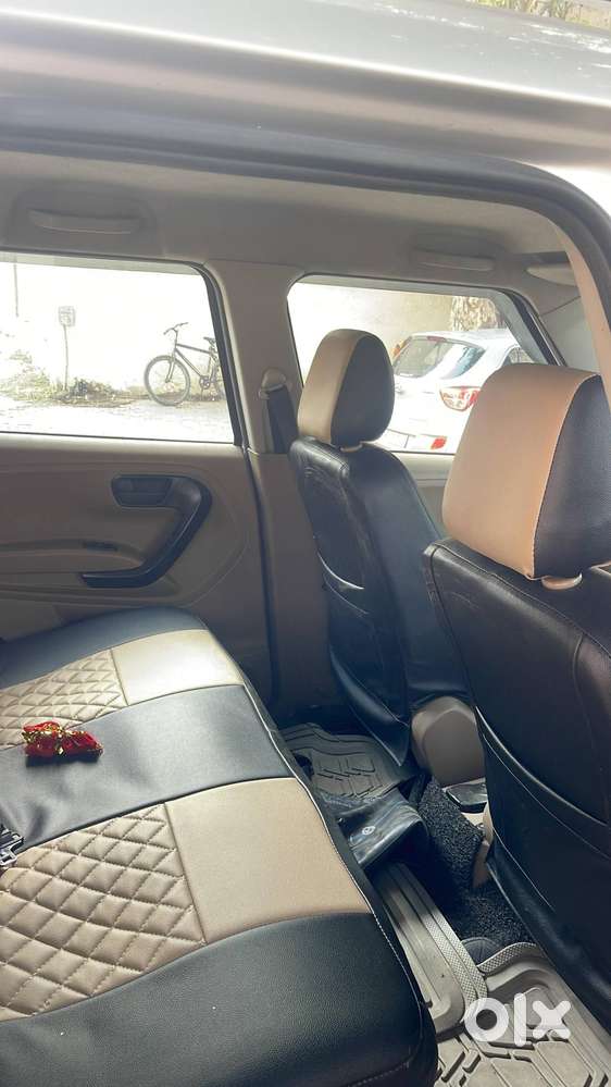 Mahindra Tuv 300 2016