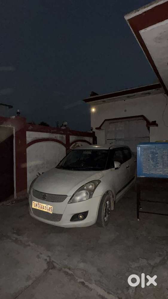 Maruti Suzuki Swift Petrol 2013