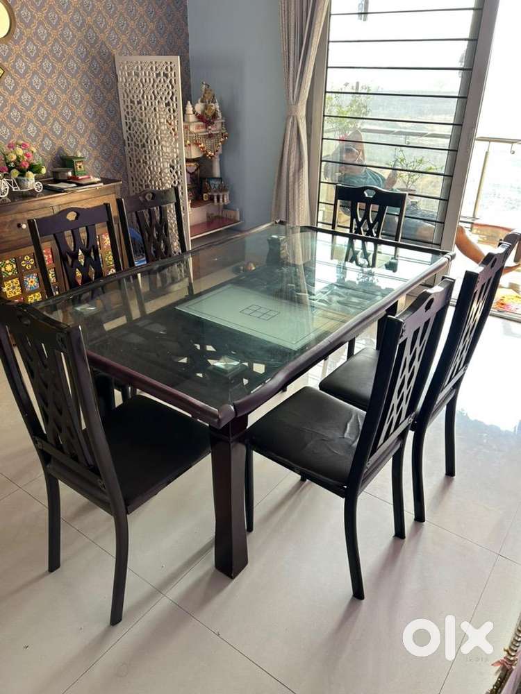 Olx par dining table discount