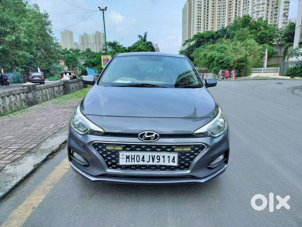 Hyundai Elite I20 1.2magna Executive At, 2018, Petrol