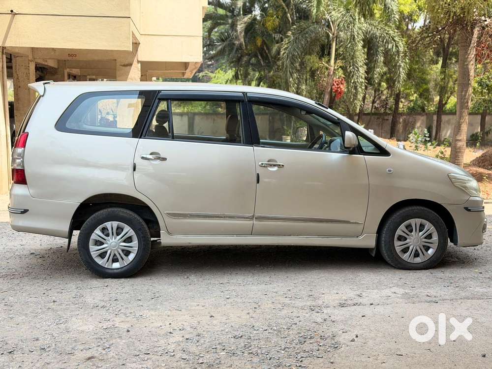 Toyota Innova 2012-2013 2.5 E Diesel Ms 7-seater, 2013, Diesel
