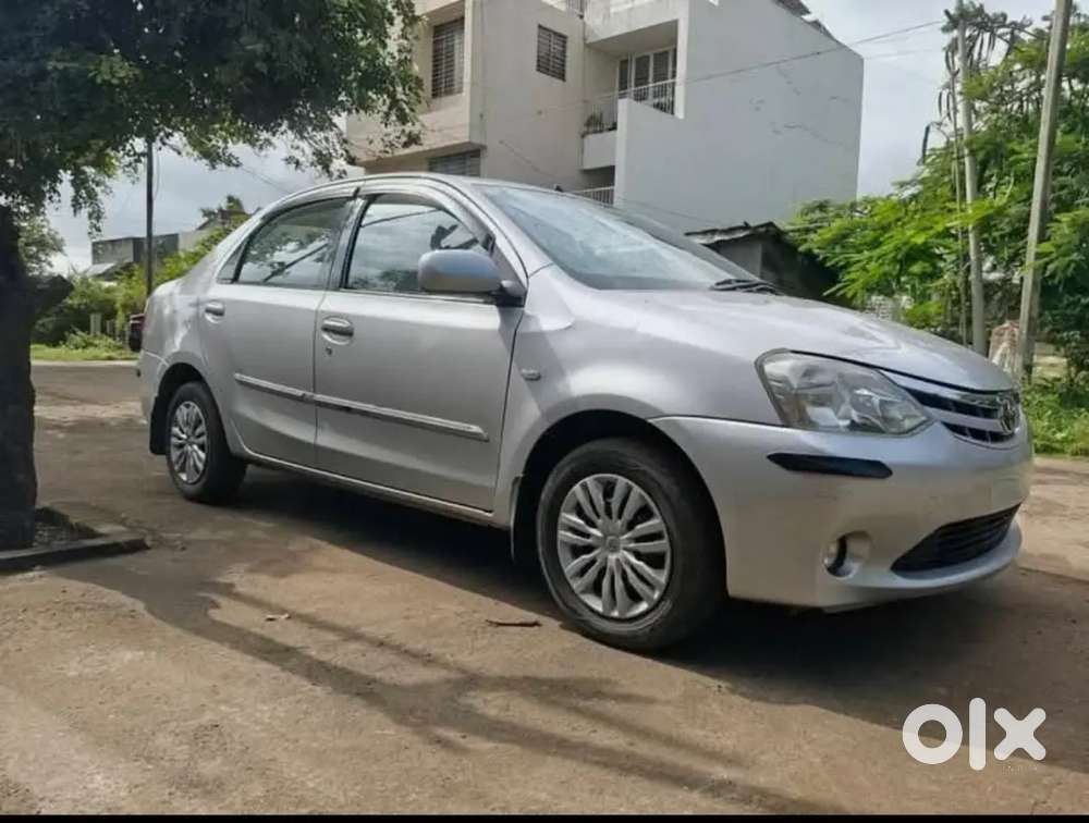 Lady Doctor Driven Toyota Etios 2013 Diesel Manual With Showroom Recor