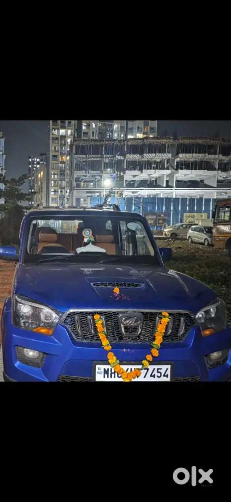 Mahindra Scorpio 2016 Diesel  Manual