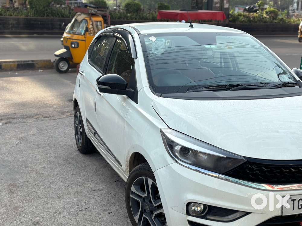 Tata Tiago Petrol 2024
