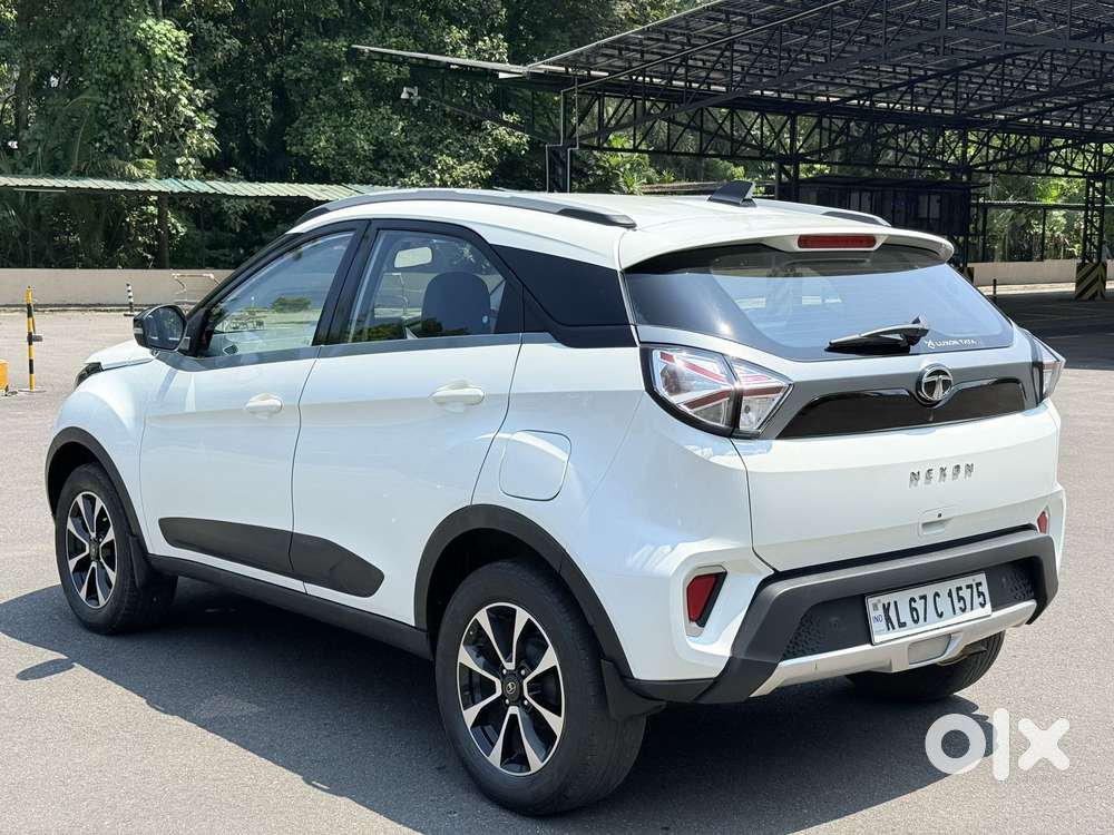 Tata Nexon Amt Xza Plus, 2020, Petrol