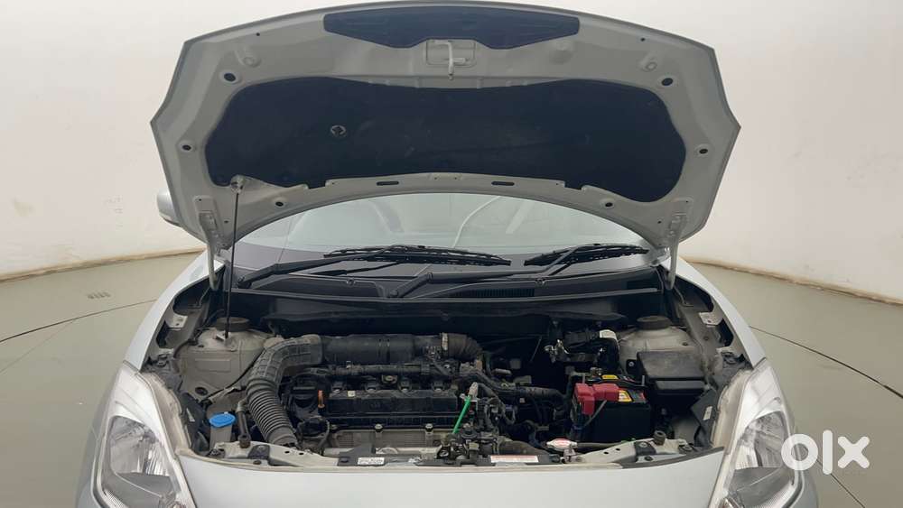 Maruti Suzuki Dzire 1.2 Vxi, 2023, Petrol